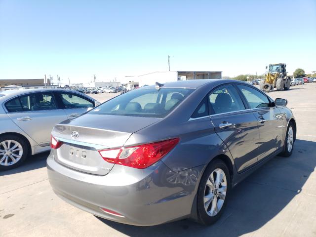 Photo 3 VIN: 5NPEC4AC8BH286697 - HYUNDAI SONATA SE 