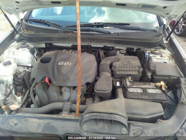 Photo 9 VIN: 5NPEC4AC8BH306981 - HYUNDAI SONATA 