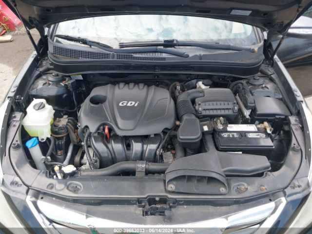 Photo 9 VIN: 5NPEC4AC8CH378216 - HYUNDAI SONATA 