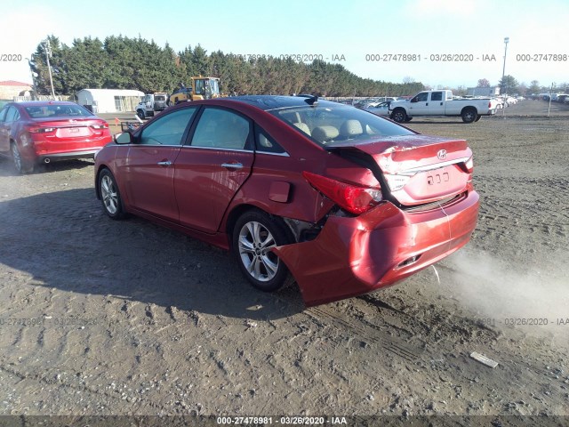 Photo 2 VIN: 5NPEC4AC8CH384713 - HYUNDAI SONATA 