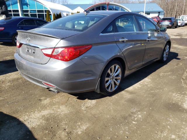 Photo 3 VIN: 5NPEC4AC8CH423008 - HYUNDAI SONATA SE 