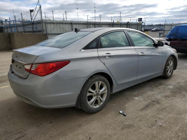 Photo 2 VIN: 5NPEC4AC8CH423297 - HYUNDAI SONATA SE 