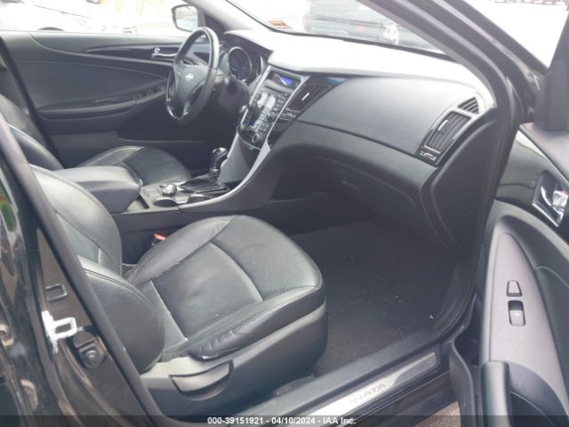 Photo 4 VIN: 5NPEC4AC8CH435370 - HYUNDAI SONATA 