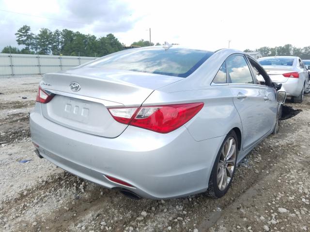 Photo 3 VIN: 5NPEC4AC8CH451973 - HYUNDAI SONATA SE 