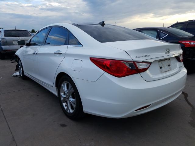 Photo 2 VIN: 5NPEC4AC8CH457918 - HYUNDAI SONATA SE 