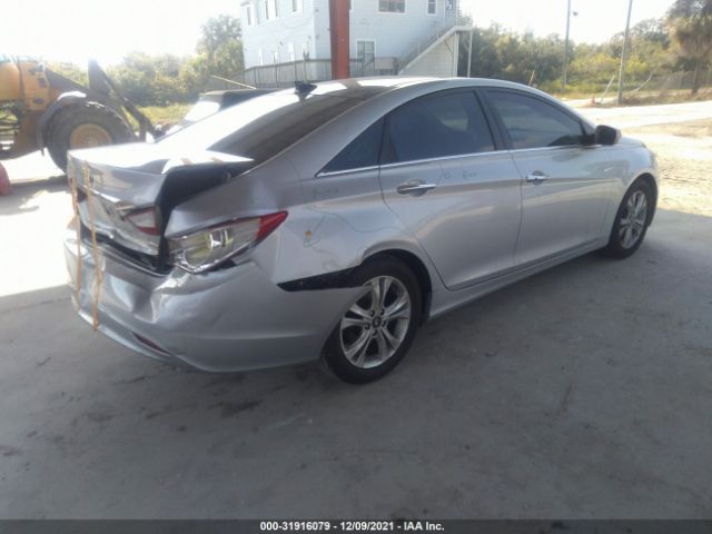 Photo 3 VIN: 5NPEC4AC8CH477604 - HYUNDAI SONATA 