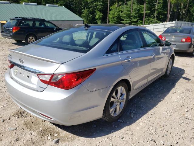 Photo 3 VIN: 5NPEC4AC8CH486089 - HYUNDAI SONATA SE 