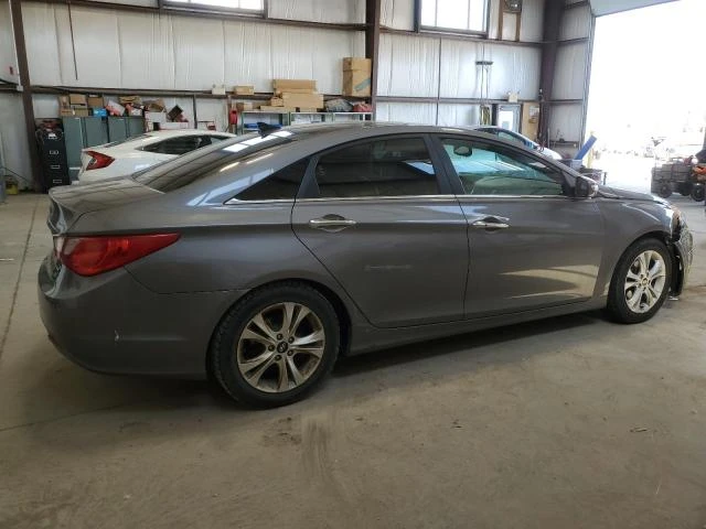 Photo 2 VIN: 5NPEC4AC8CH488599 - HYUNDAI SONATA SE 