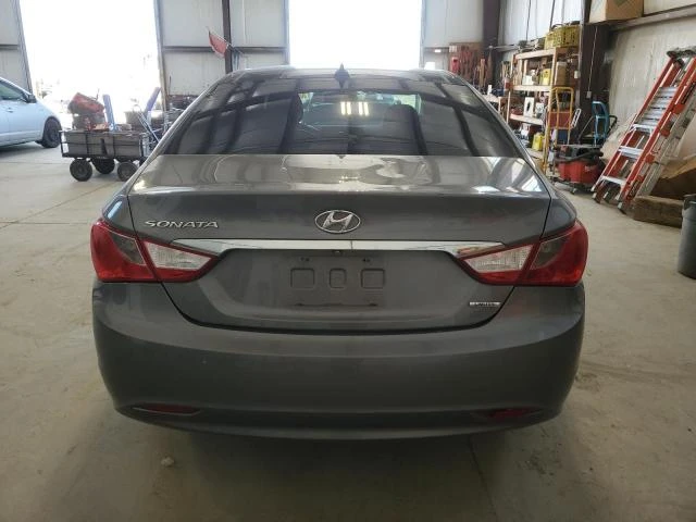 Photo 5 VIN: 5NPEC4AC8CH488599 - HYUNDAI SONATA SE 