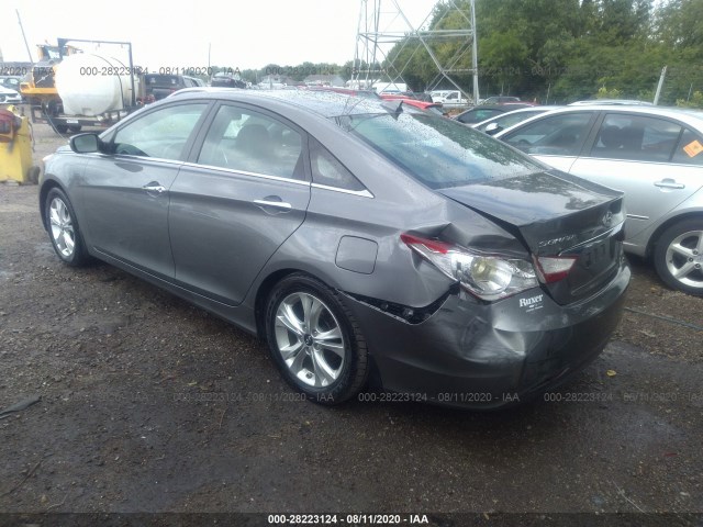 Photo 2 VIN: 5NPEC4AC8DH504687 - HYUNDAI SONATA 