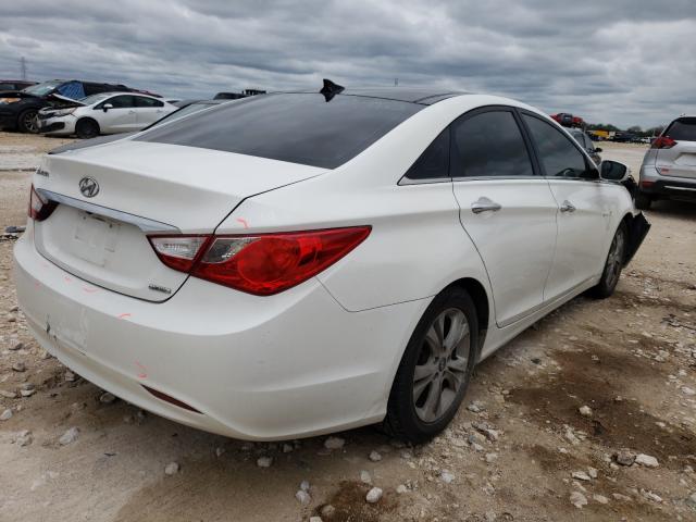 Photo 3 VIN: 5NPEC4AC8DH521070 - HYUNDAI SONATA SE 