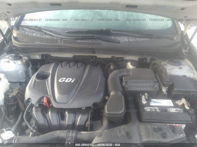 Photo 9 VIN: 5NPEC4AC8DH524812 - HYUNDAI SONATA 