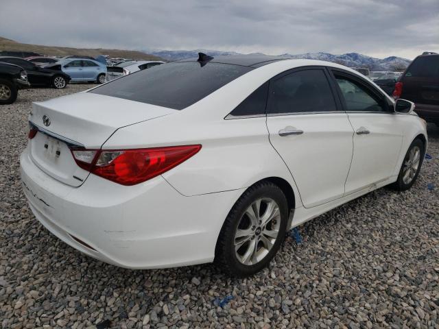 Photo 3 VIN: 5NPEC4AC8DH526687 - HYUNDAI SONATA SE 