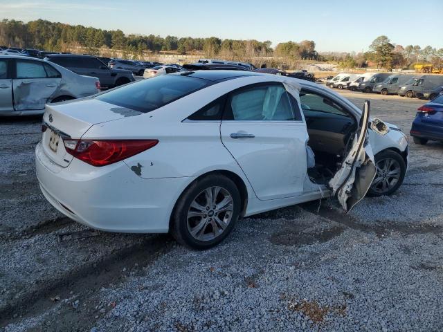 Photo 2 VIN: 5NPEC4AC8DH532196 - HYUNDAI SONATA 