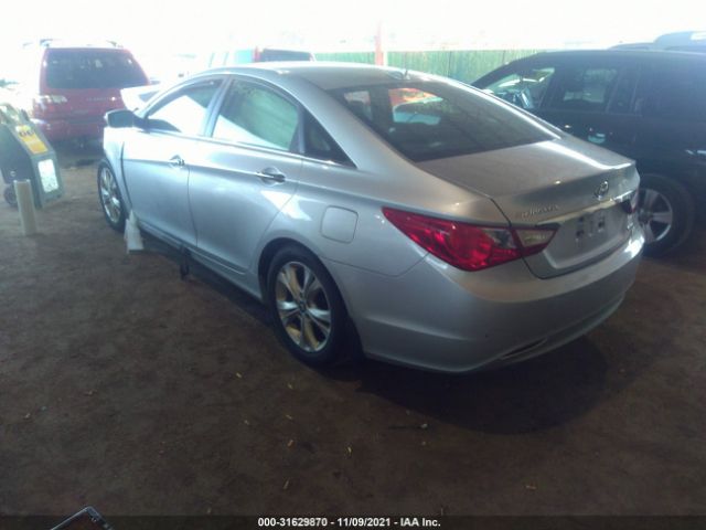 Photo 2 VIN: 5NPEC4AC8DH564680 - HYUNDAI SONATA 