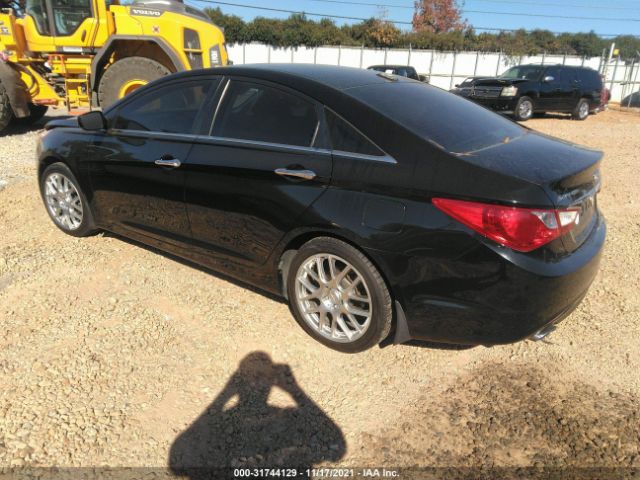 Photo 2 VIN: 5NPEC4AC8DH580717 - HYUNDAI SONATA 