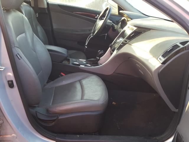 Photo 4 VIN: 5NPEC4AC8DH597257 - HYUNDAI SONATA SE 