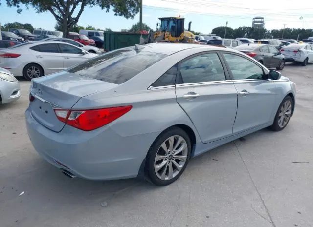 Photo 3 VIN: 5NPEC4AC8DH604806 - HYUNDAI SONATA 