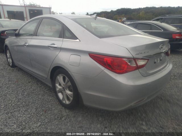 Photo 2 VIN: 5NPEC4AC8DH606278 - HYUNDAI SONATA 