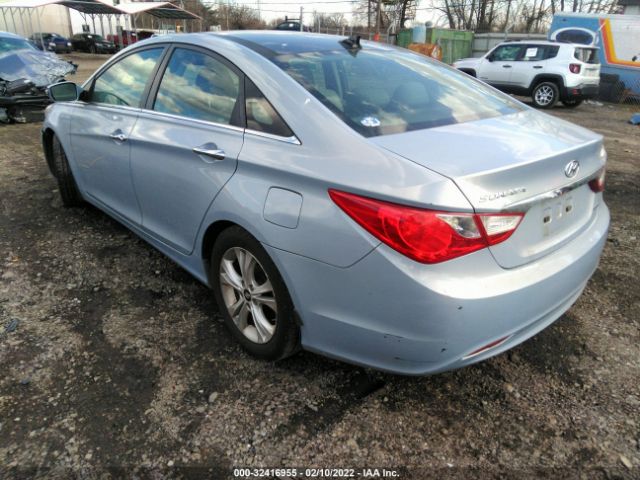 Photo 2 VIN: 5NPEC4AC8DH613599 - HYUNDAI SONATA 