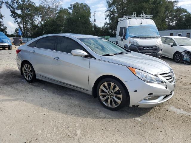 Photo 3 VIN: 5NPEC4AC8DH624909 - HYUNDAI SONATA SE 