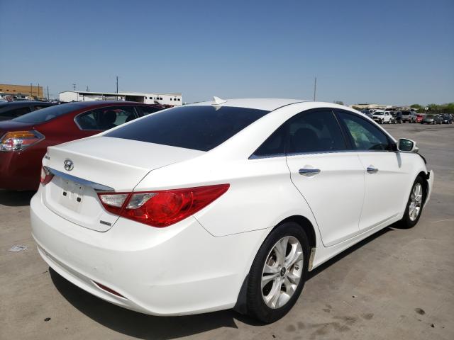 Photo 3 VIN: 5NPEC4AC8DH625123 - HYUNDAI SONATA SE 