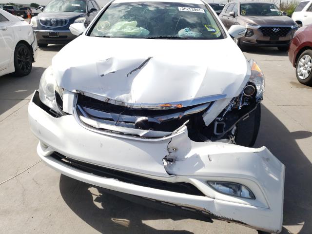 Photo 8 VIN: 5NPEC4AC8DH625123 - HYUNDAI SONATA SE 