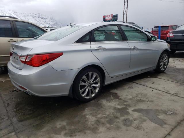 Photo 2 VIN: 5NPEC4AC8DH633139 - HYUNDAI SONATA 