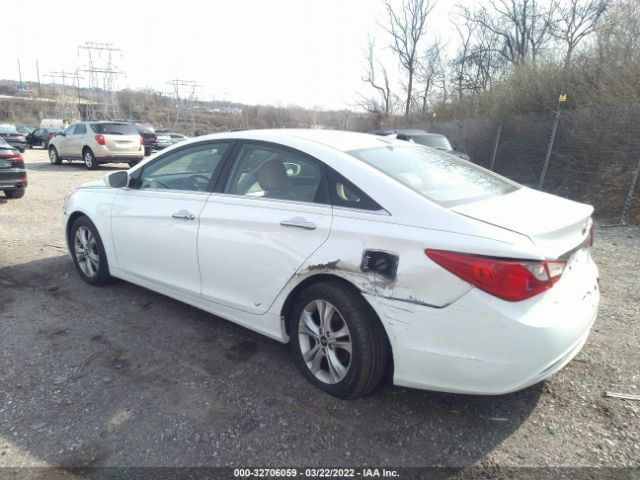 Photo 2 VIN: 5NPEC4AC8DH722175 - HYUNDAI SONATA 