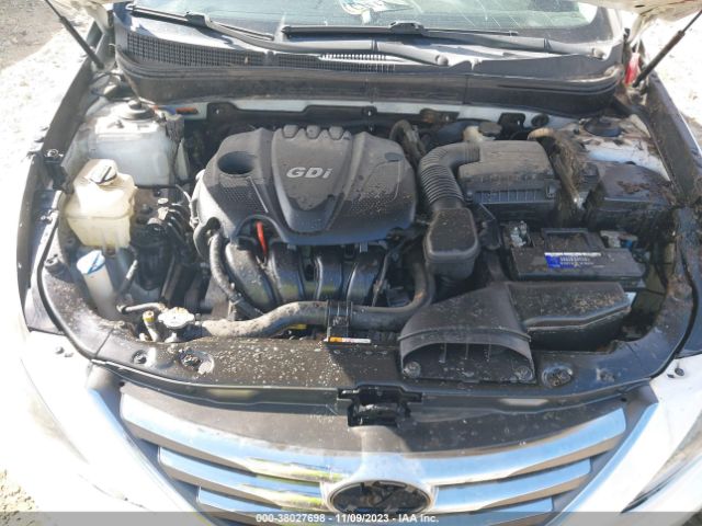 Photo 9 VIN: 5NPEC4AC8EH868836 - HYUNDAI SONATA 