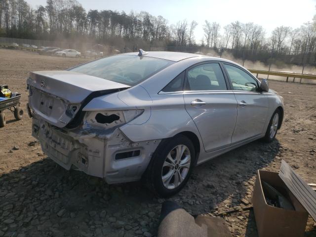 Photo 3 VIN: 5NPEC4AC9BH002817 - HYUNDAI SONATA SE 