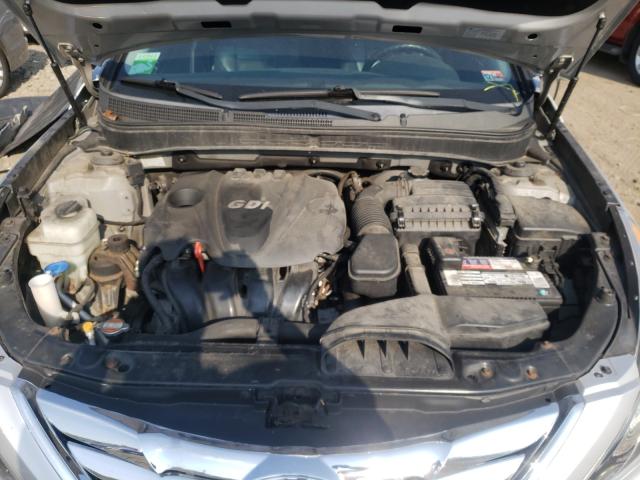 Photo 6 VIN: 5NPEC4AC9BH002817 - HYUNDAI SONATA SE 