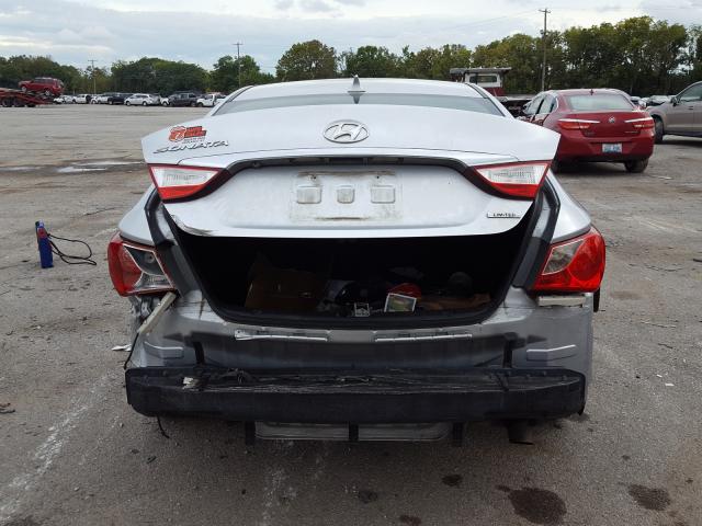 Photo 8 VIN: 5NPEC4AC9BH010335 - HYUNDAI SONATA SE 