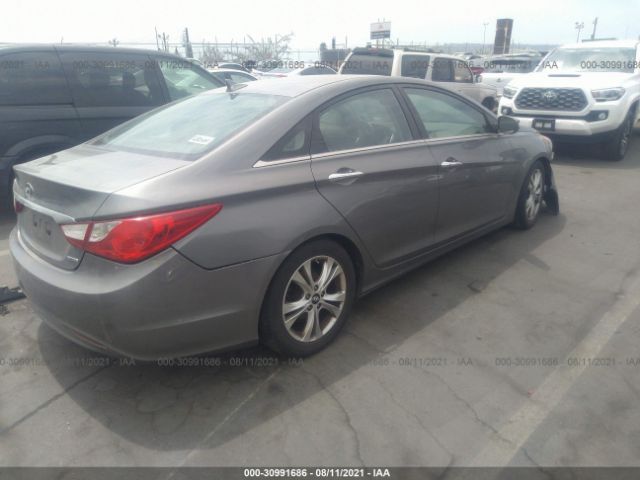 Photo 3 VIN: 5NPEC4AC9BH026535 - HYUNDAI SONATA 