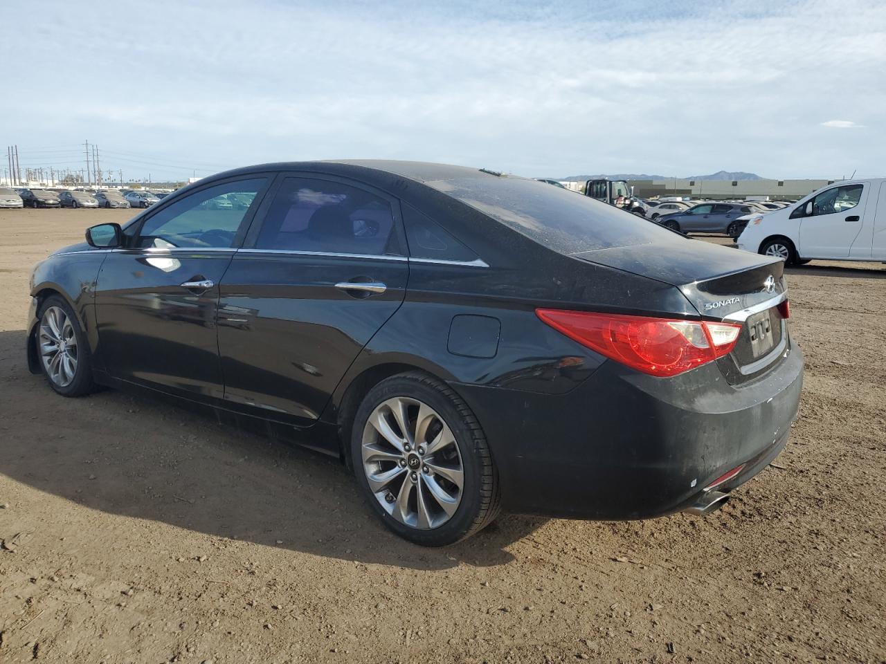 Photo 1 VIN: 5NPEC4AC9BH055906 - HYUNDAI SONATA 