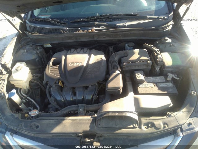 Photo 9 VIN: 5NPEC4AC9BH056943 - HYUNDAI SONATA 