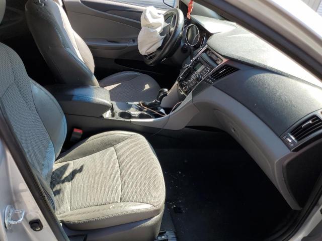 Photo 4 VIN: 5NPEC4AC9BH064847 - HYUNDAI SONATA SE 