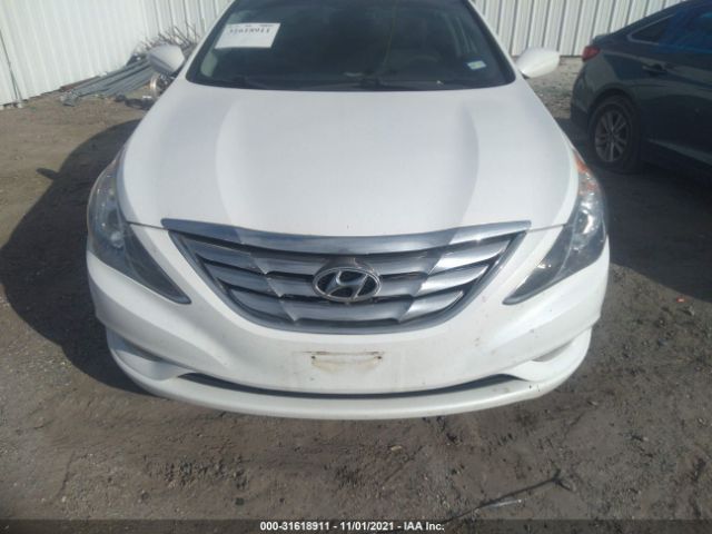 Photo 5 VIN: 5NPEC4AC9BH071555 - HYUNDAI SONATA 