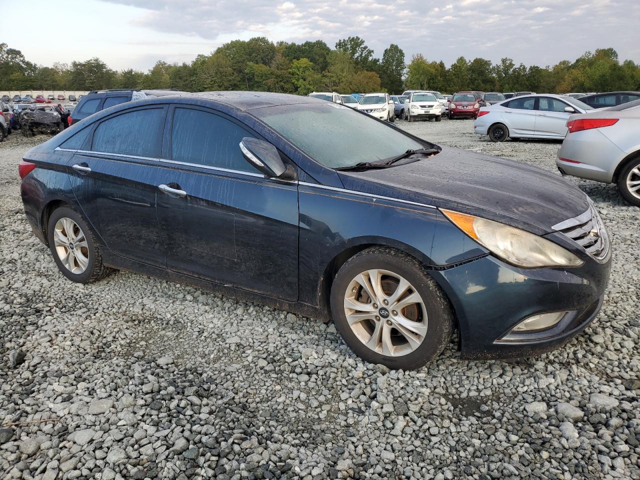 Photo 3 VIN: 5NPEC4AC9BH084161 - HYUNDAI SONATA 