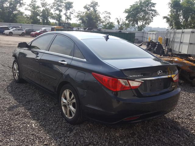 Photo 2 VIN: 5NPEC4AC9BH093412 - HYUNDAI SONATA SE 