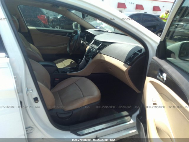 Photo 4 VIN: 5NPEC4AC9BH118583 - HYUNDAI SONATA 