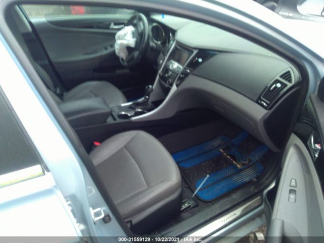 Photo 4 VIN: 5NPEC4AC9BH165872 - HYUNDAI SONATA 