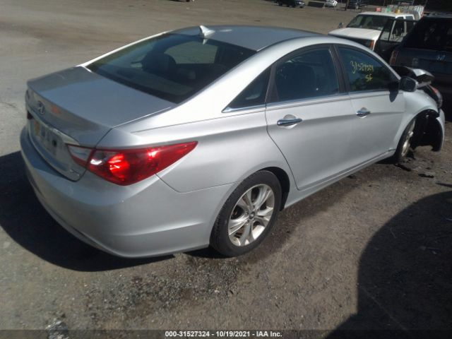 Photo 3 VIN: 5NPEC4AC9BH167430 - HYUNDAI SONATA 