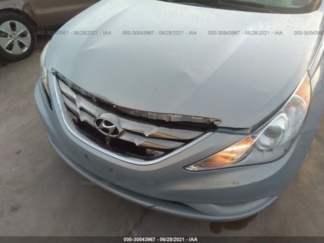 Photo 5 VIN: 5NPEC4AC9BH216433 - HYUNDAI SONATA 