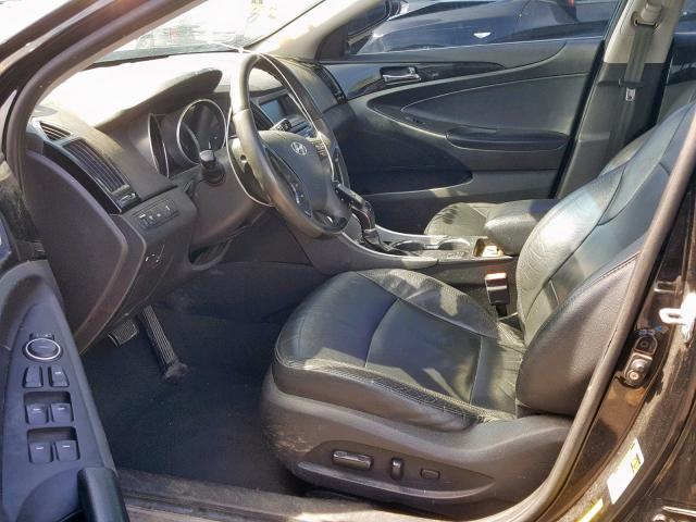 Photo 4 VIN: 5NPEC4AC9BH223575 - HYUNDAI SONATA SE 