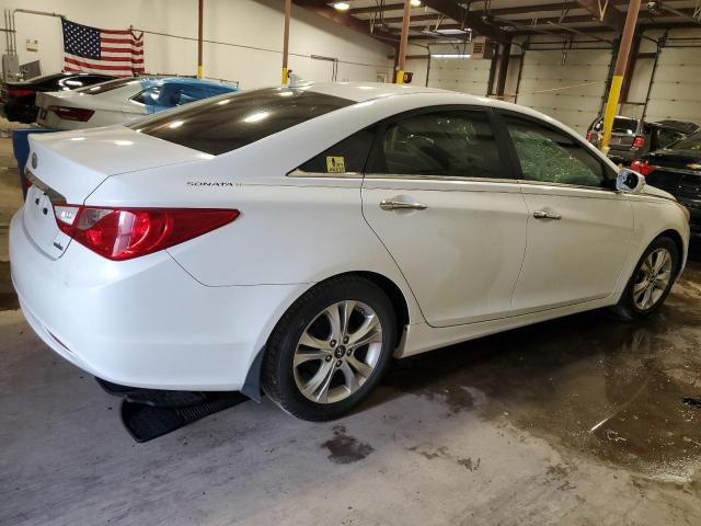 Photo 2 VIN: 5NPEC4AC9BH225259 - HYUNDAI SONATA 