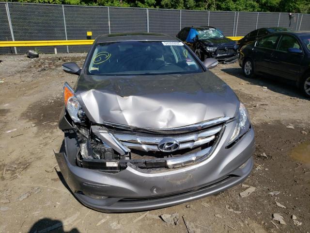 Photo 8 VIN: 5NPEC4AC9BH228002 - HYUNDAI SONATA SE 