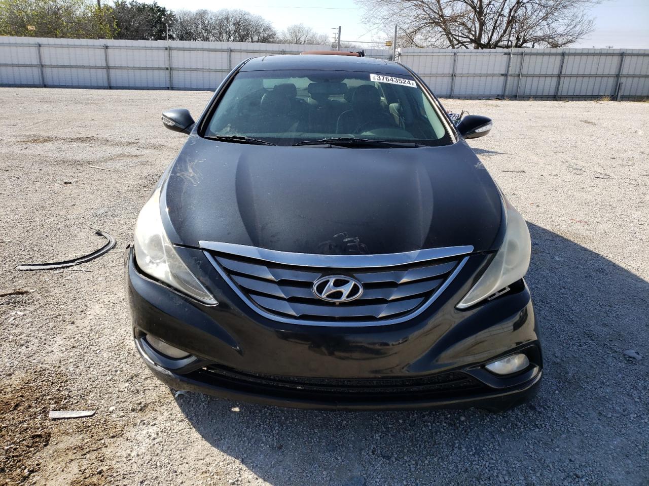 Photo 4 VIN: 5NPEC4AC9BH259363 - HYUNDAI SONATA 