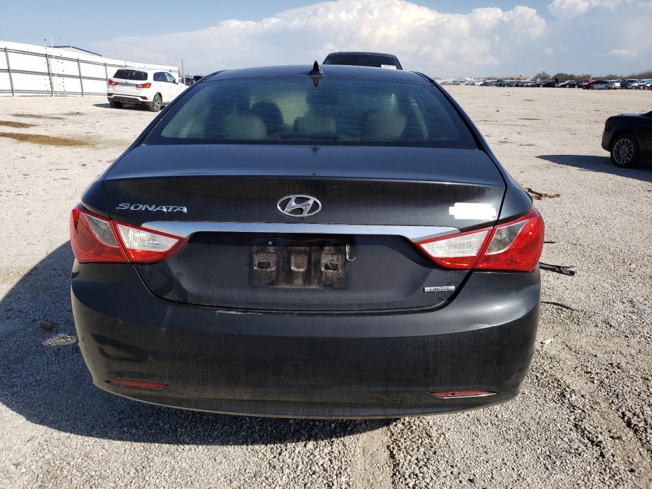 Photo 5 VIN: 5NPEC4AC9BH259363 - HYUNDAI SONATA 