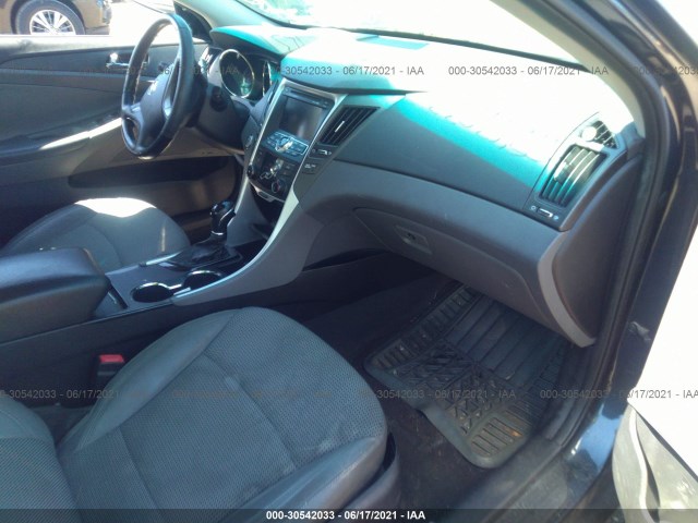 Photo 4 VIN: 5NPEC4AC9BH283517 - HYUNDAI SONATA 